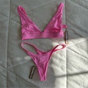 SKIMS Bikini set in Light Pink Size Small NWT